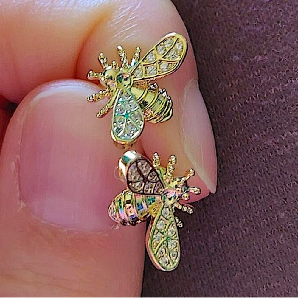 Bumble Bee Gold Plated Stud Zircon Earrings - Picture 1 of 6